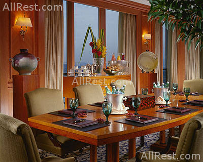 Four Seasons Hotel Singapore 18